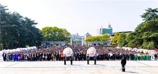 阳新县人口_...闻网鄂东频道 阳新万人祭奠先烈(2)