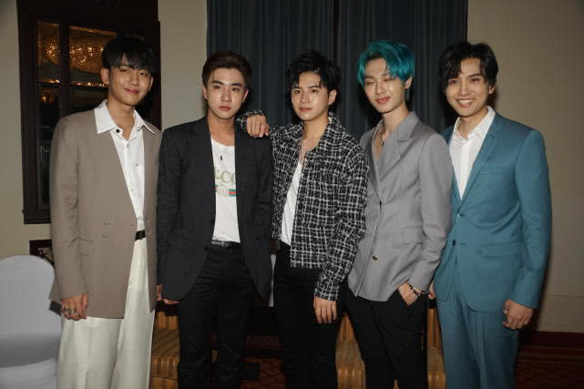 团建主持人开场白