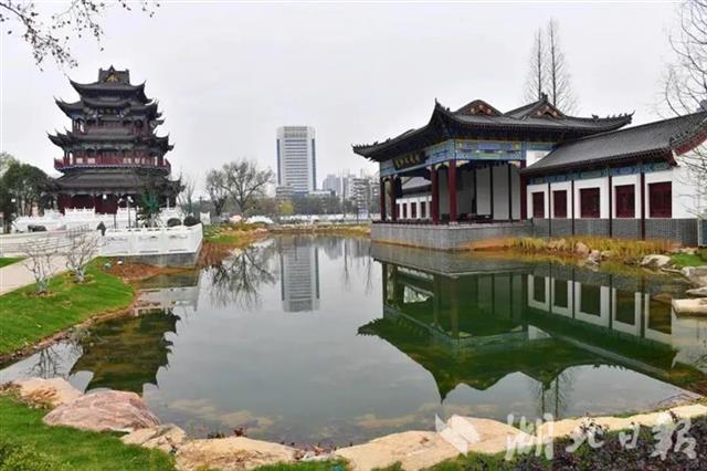 武汉紫阳公园新妆亮相 10幅名家楹联成文化风景线-荆楚网-湖北日报网