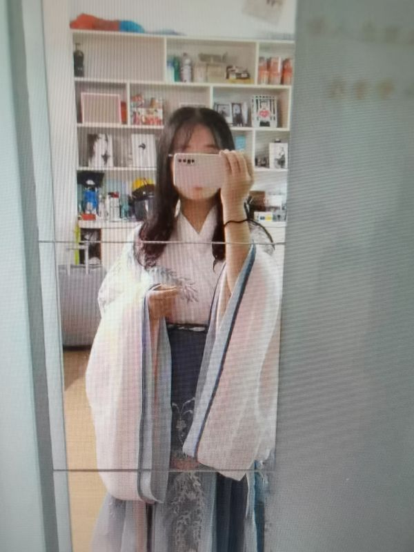 17岁女孩拉现男友骗前男友"奶茶钱",达到立案标准,被抓了