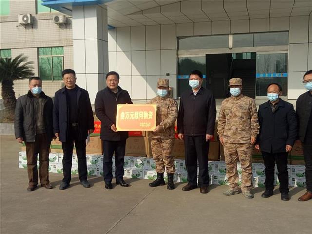 孝感市孝南区委常委,常务副区长张全民到孝南区朱湖办事处慰问驻军