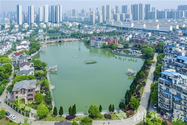 武汉南湖片区海绵城市改造项目抓紧最后施工