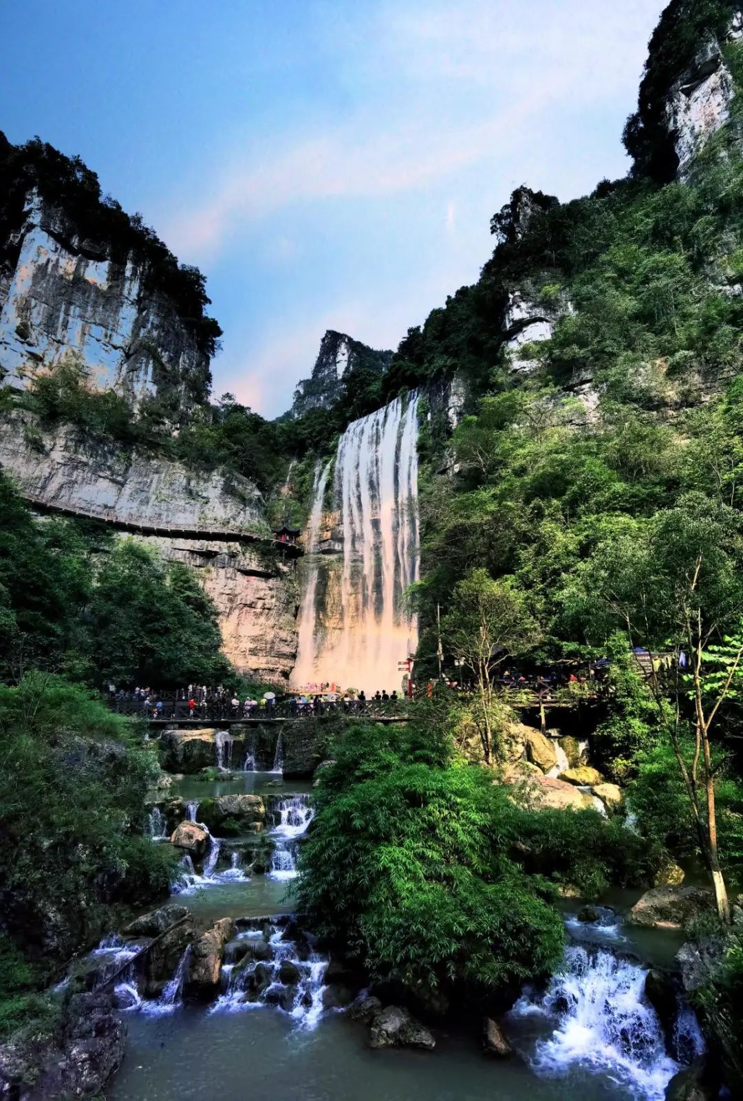 三峡大瀑布旅游区