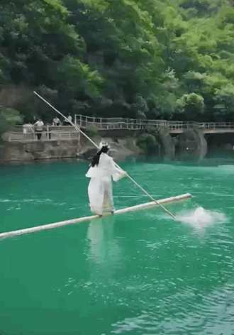 330_472 竖版 竖屏