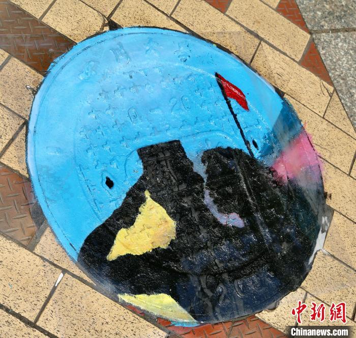 川大学生"井绘中国" 创意献礼建党百年