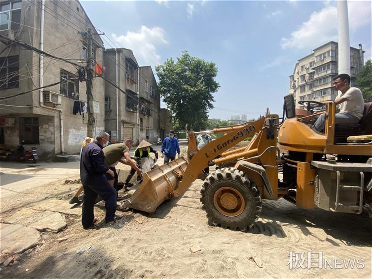 环境清爽多了!武汉市洪山区和平街推进国卫复审