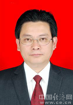 领导人物库资料显示,蔡邦银,1967年出生,2011年任广元市朝天区委书记
