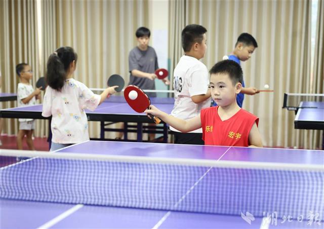 小朋友如何练习打乒乓球 308eb3eaa01fa295e822290f6166cb15.jpeg