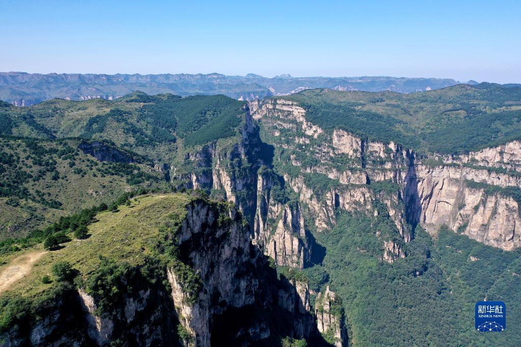 从空中俯瞰山西省平顺县境内的太行山地貌,雄,奇,险,峻,层次分明,景色