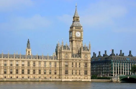 英国议会不让中国大使进门,谁撺掇的?