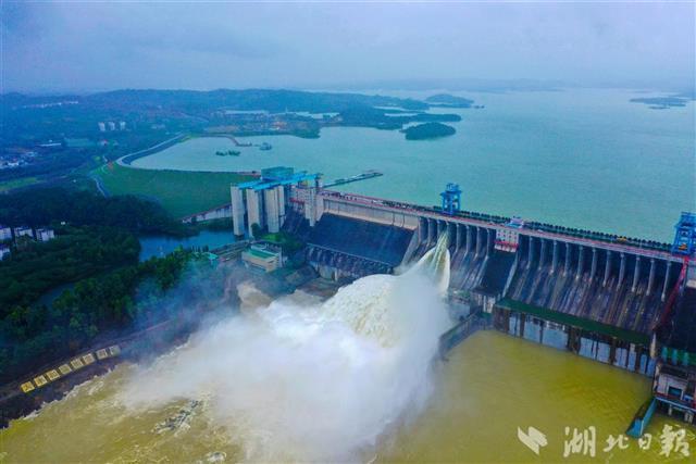 170米丹江口水库水位达到设计正常蓄水位