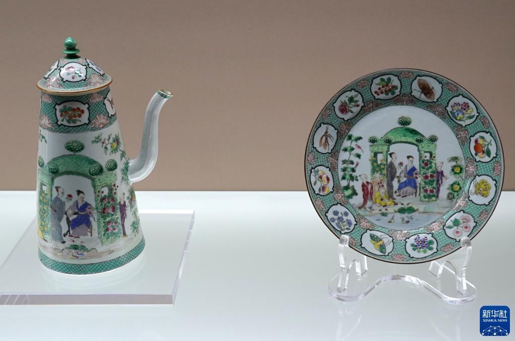 上海博物馆"东西汇融—中欧陶瓷与文化交流特展"开幕
