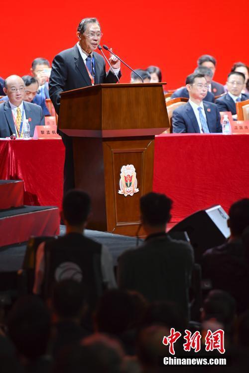 钟南山出席南方医科大学建校70周年大会