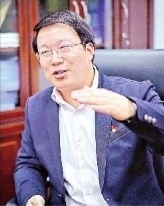 华中科技大学马克思主义学院院长岳奎 百年大党的理论自信和政治担当