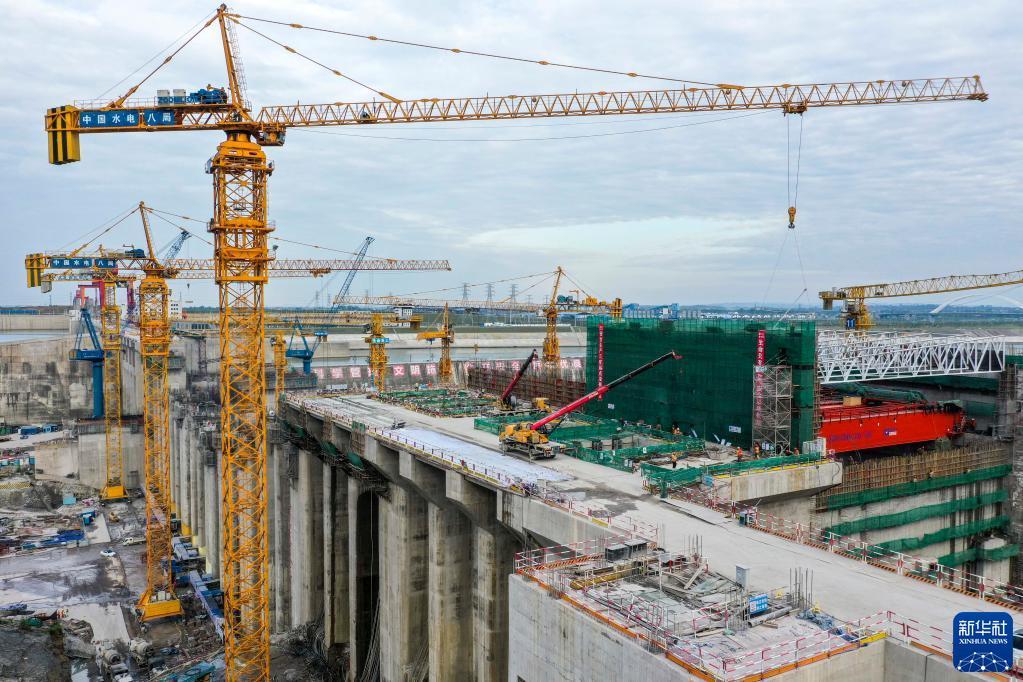 广西大藤峡水利枢纽工程冬日加紧建设