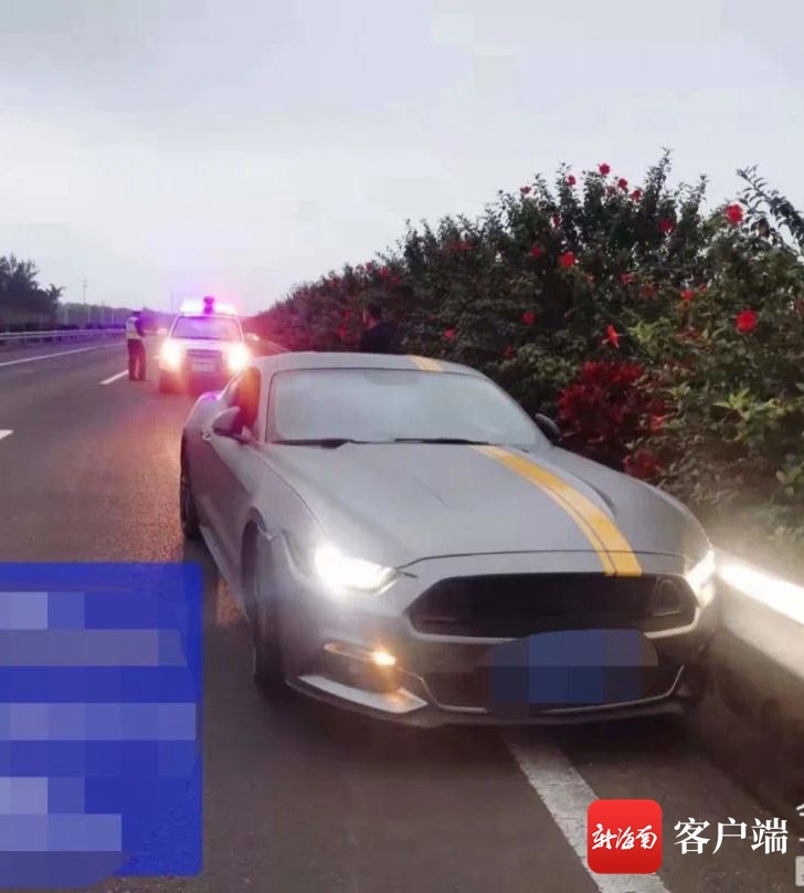 经初步调查,该事故属于单方事故且驾驶人存在酒驾嫌疑,民警依法将该车