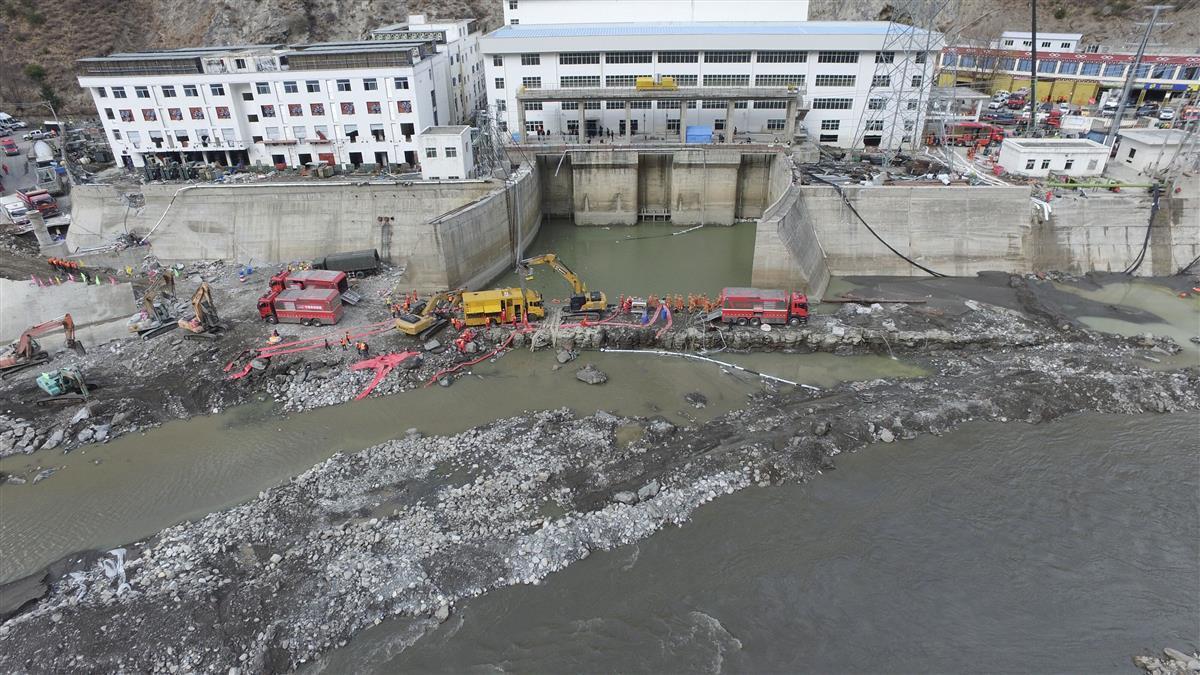 四川关州水电站透水事故已致7人遇难经抽排水位降至负3层