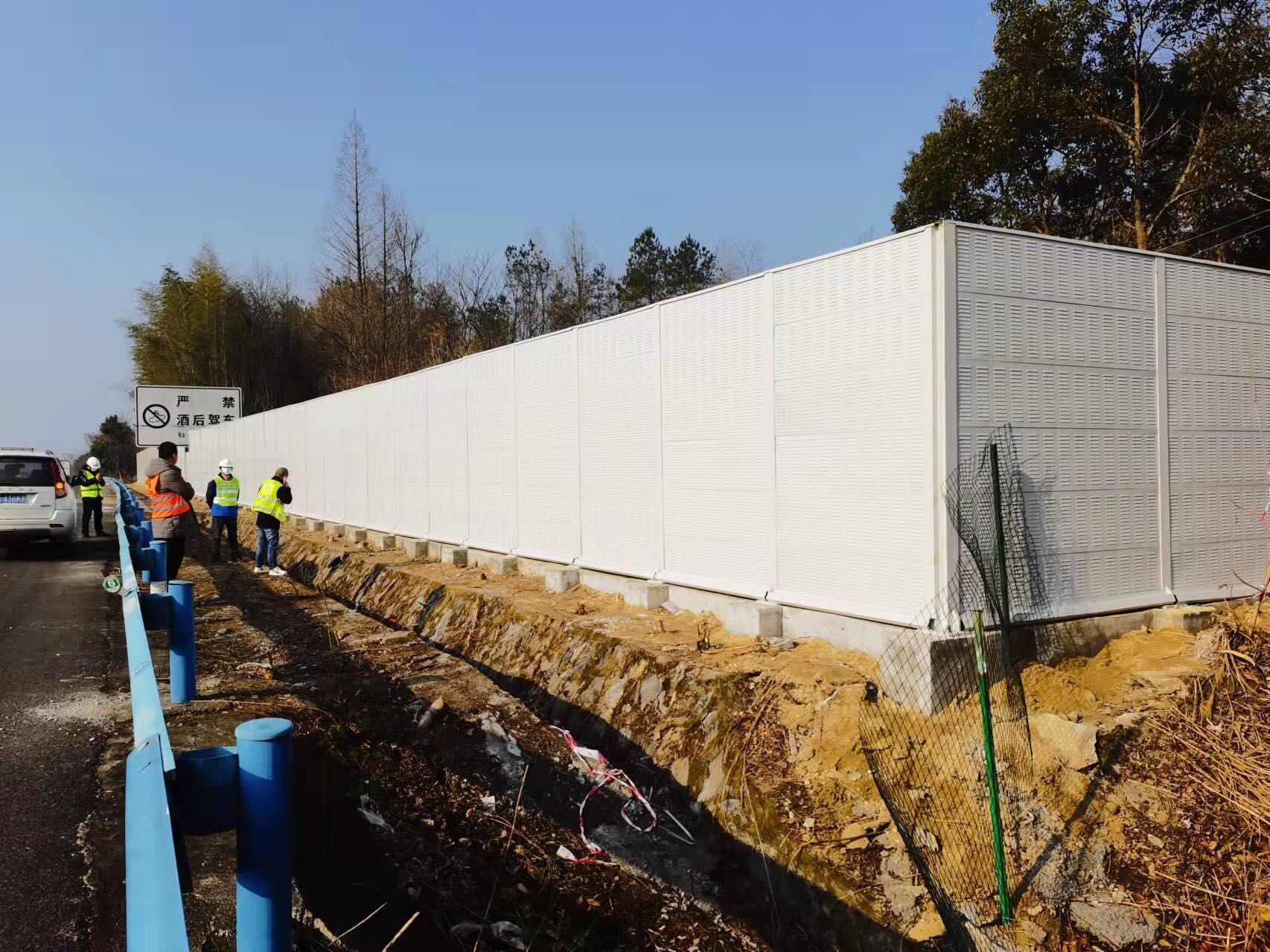 高速公路噪音影响村民生活一道“幸福墙”解了民忧