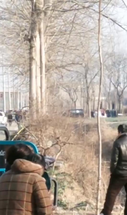 安徽亳州一电动三轮车坠沟致6人死亡遇难者包括一家四口