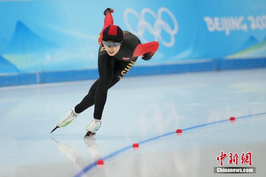 荆楚网>新闻频道>图片2月7日,北京2022年冬奥会速度滑冰女子1500米