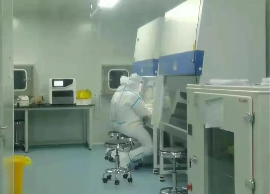 安陆疾控中心：春节不打烊 防控不放松02.jpg