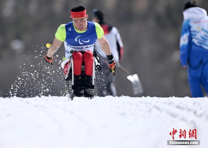 残奥越野滑雪毛忠武放手一搏终圆梦杨洪琼加冕三冠王