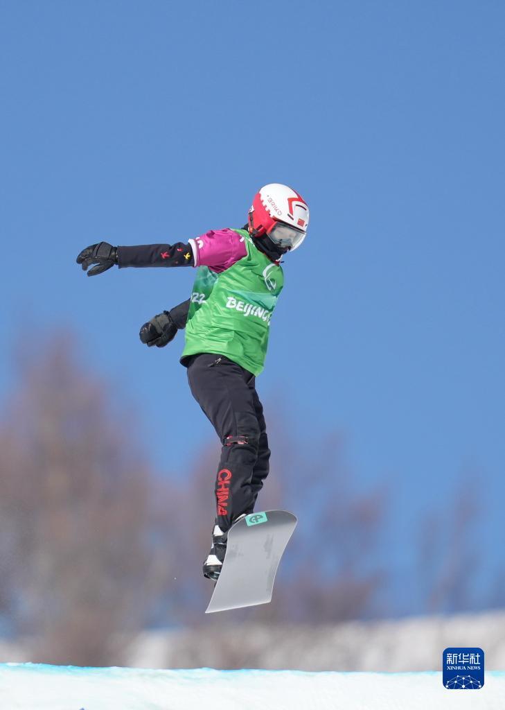 残奥单板滑雪女子障碍追逐比赛赛况