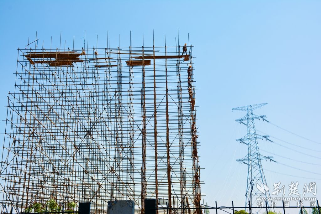 特高压建设施工现场 徐清摄 (4).jpg.jpg
