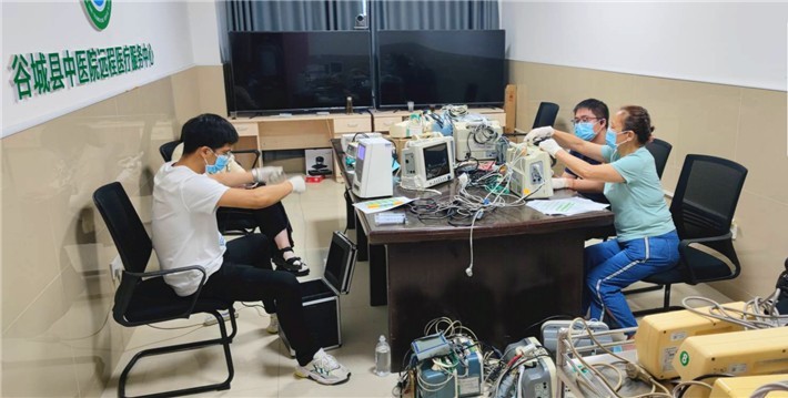 3天,检测人员加班加点,共计校验心电图机,心电监护仪,注射泵,b超机