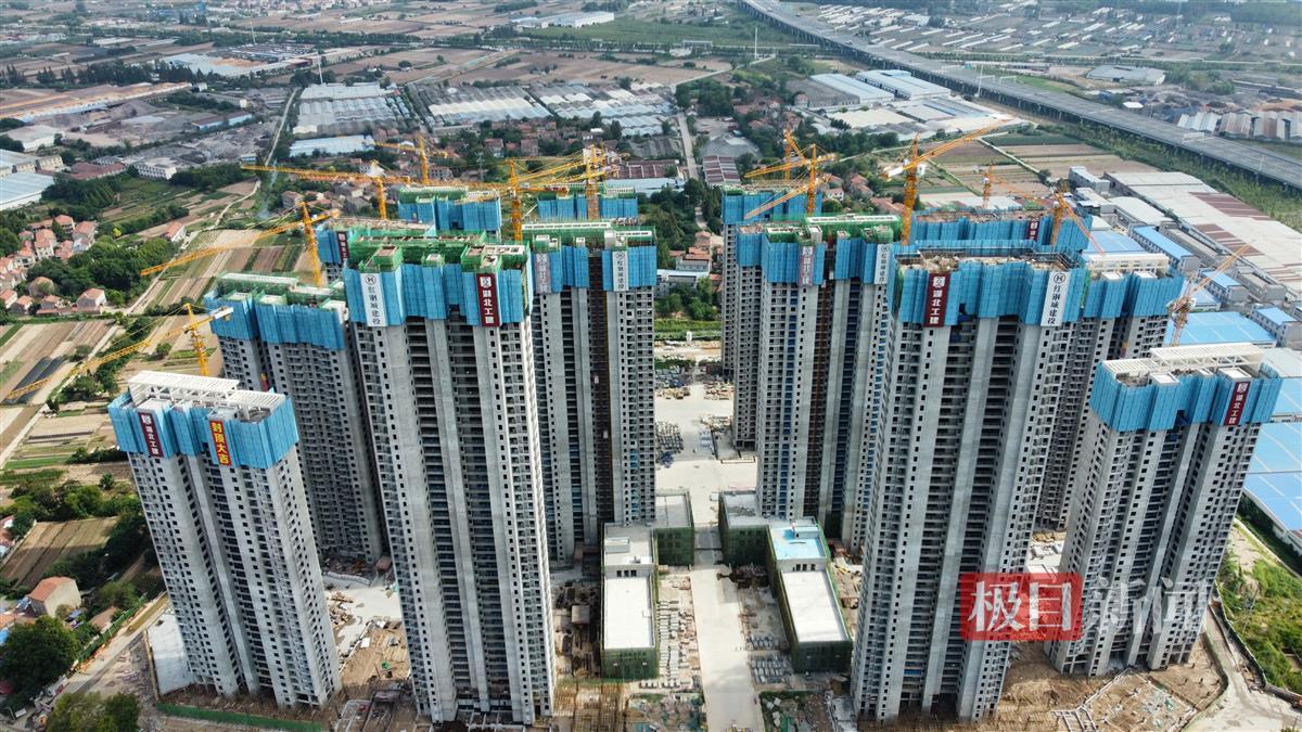 武汉青山最大还建房项目全面封顶-荆楚网-湖北日报网