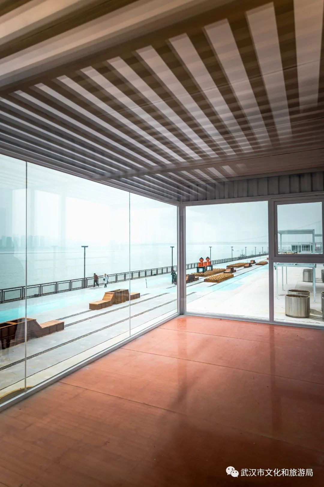360度豪横江景，长江上的玻璃栈道，免费！