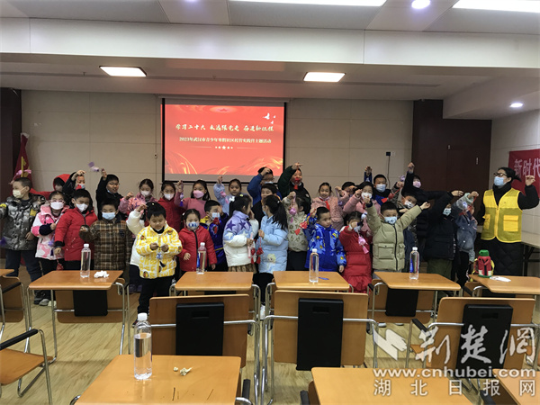 金沙社区香囊活动合影.jpg