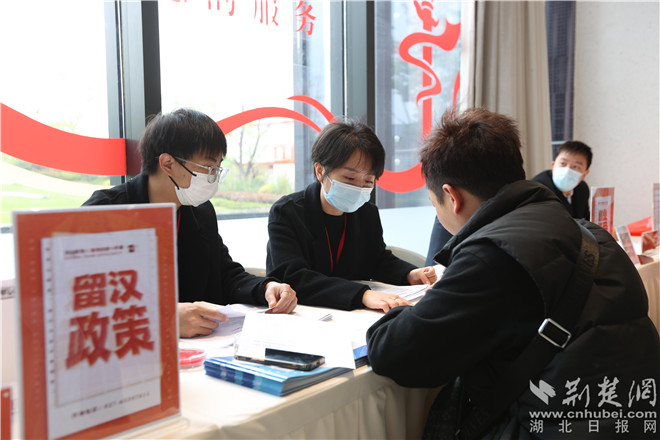 红色驿站，把服务搬到居民家门口 (1).jpg