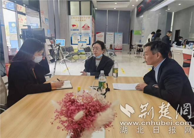 建立线上办证交流群 洪山区行政审批局为市场主体纾困解难.png.png