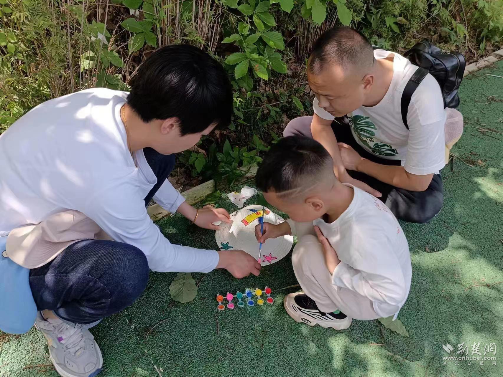 亲子涂鸦2.jpg.jpg