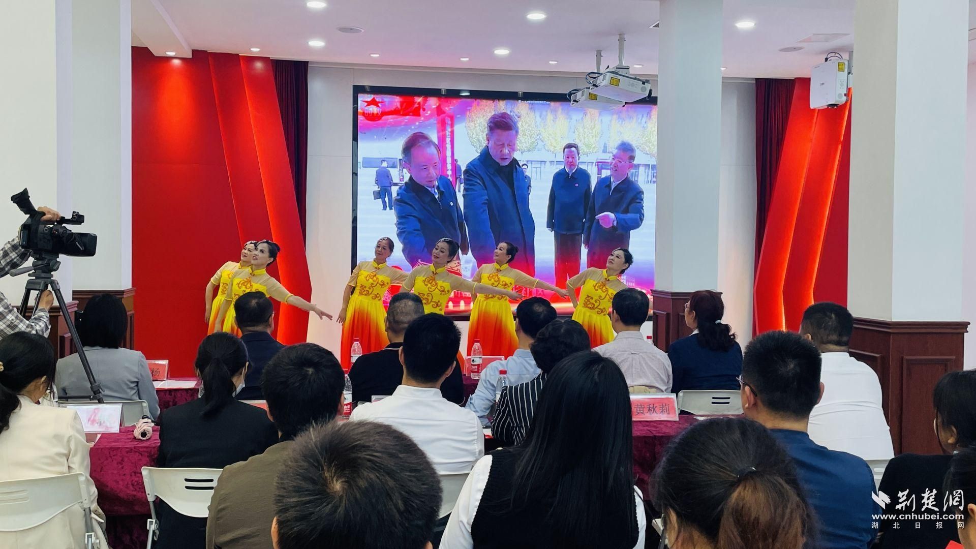 文艺节目精彩纷呈.jpg.jpg