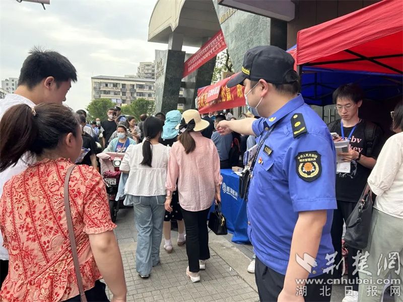 洪山区多措并举护航高考.jpg.jpg
