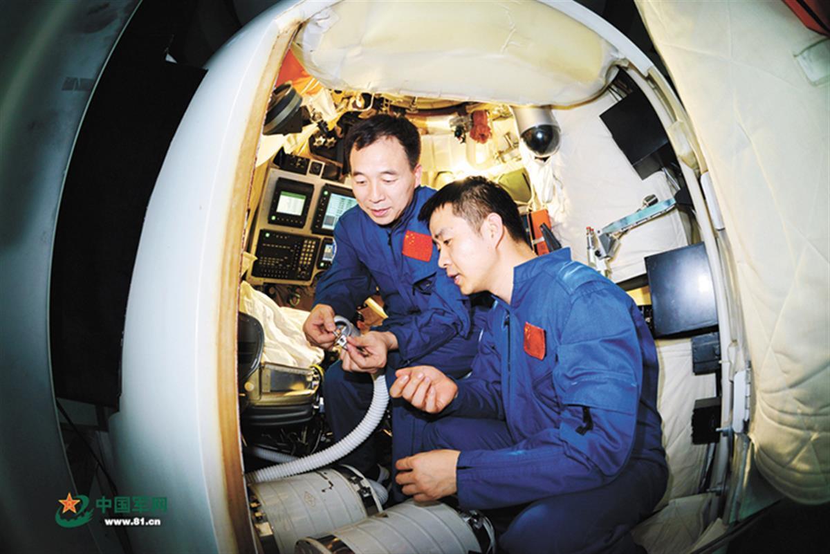 景海鹏第四次飞天_当着她父母亲友的面求婚_娘家的弟媳对父母不好