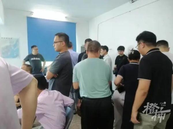 一家三口全过世 百万遗产确定继承人_人族无敌怎么关闭出怪口_情妇争百亿遗产