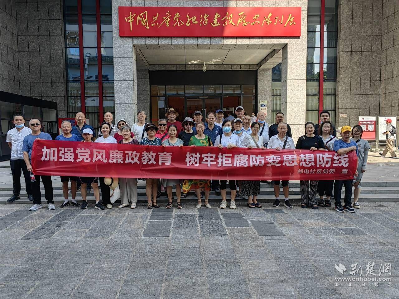 活动合影.jpg.jpg