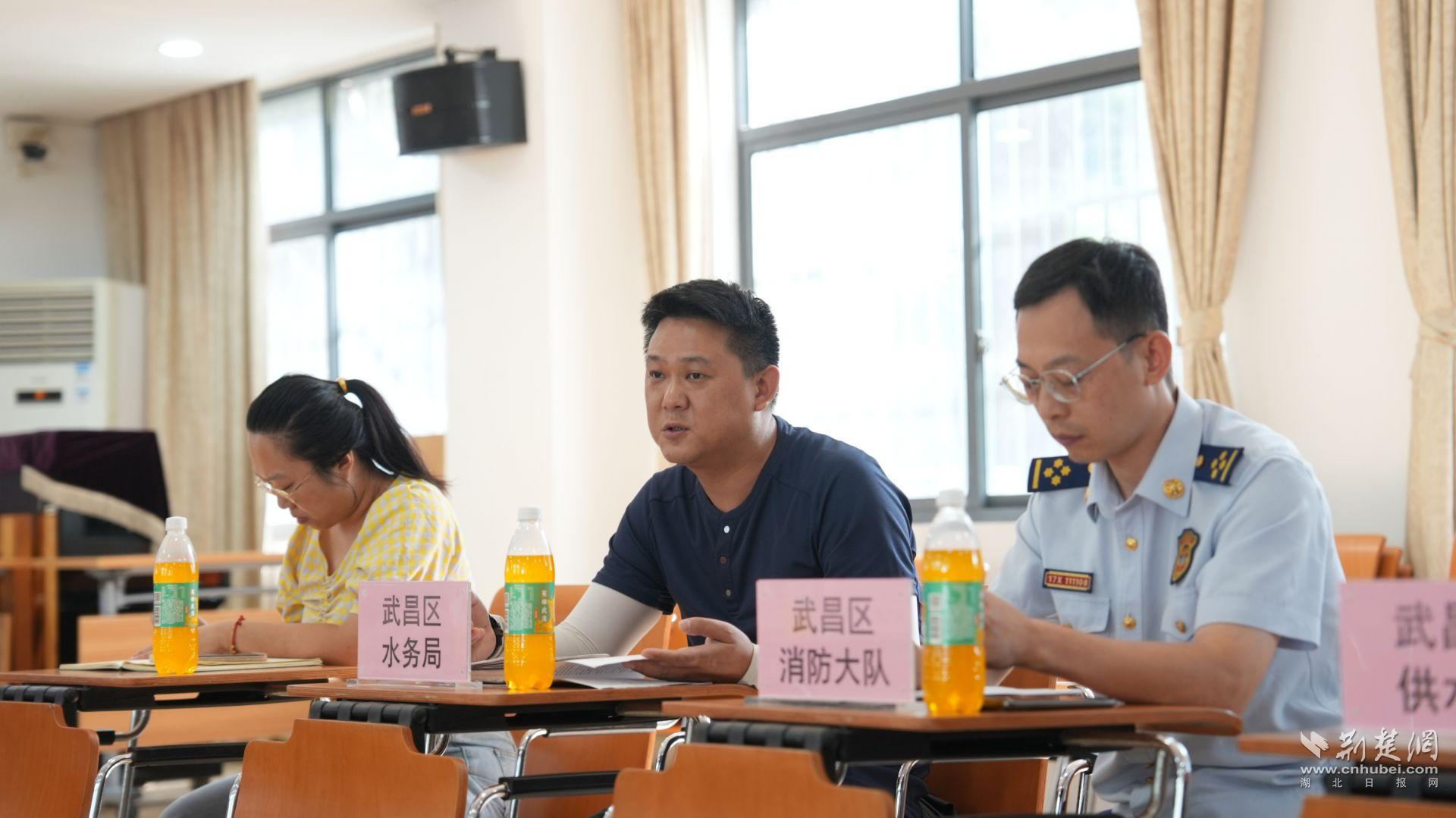 区职能部门负责人发言.JPG.JPG