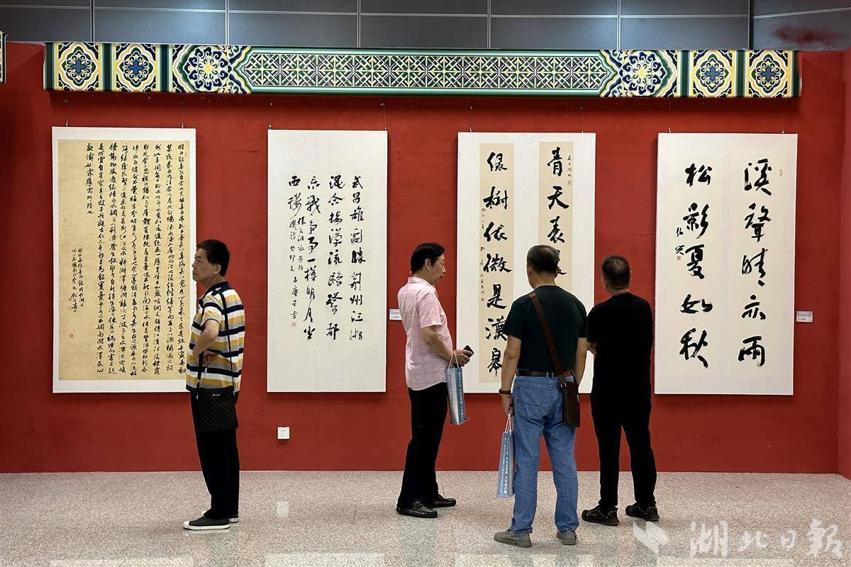 第十二届书写大武汉暨第十三届武汉书法篆刻作品展在湖北省图书馆开幕-荆楚网-湖北日报网