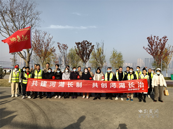 活动合影.jpg