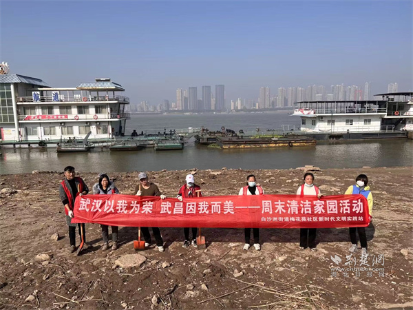 活动合影.jpg