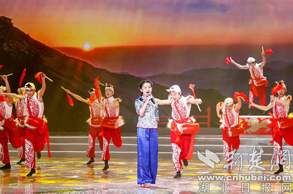 第十四届中国农民春节联欢会在荆门举办