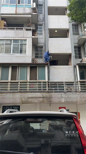 现场安装照片.jpg
