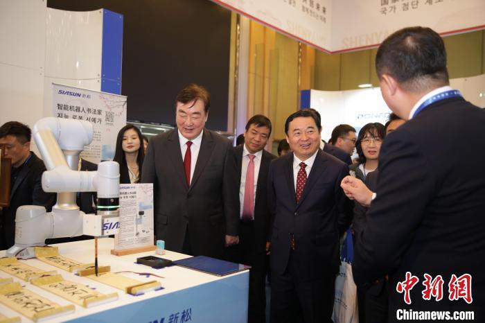 辽宁省省委书记办公室 3ae059d22e9c0d4798aade6d9e2b46e0.jpeg