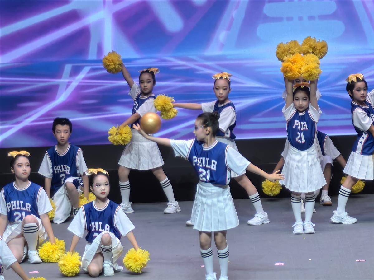 唐朝時尚服裝圖片大全（唐朝服裝款式圖 手繪圖）