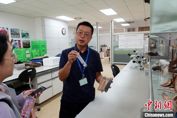 生物科研人员 9371fe0cd175987dfde3907158734929.jpeg