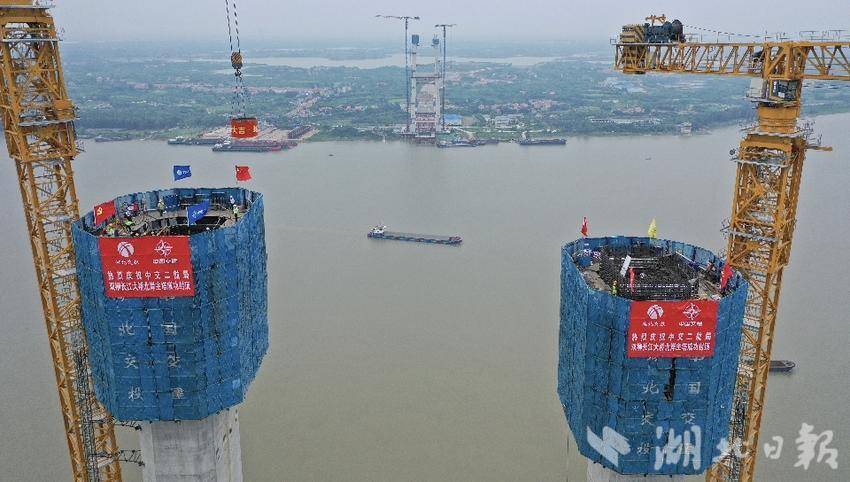 時尚潮流個性服裝（時尚潮流個性服裝店）